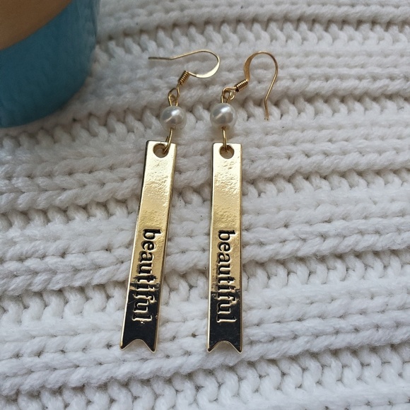 Last one ❤..Earrings| Unique Gold Plate Dangling - Picture 2 of 3